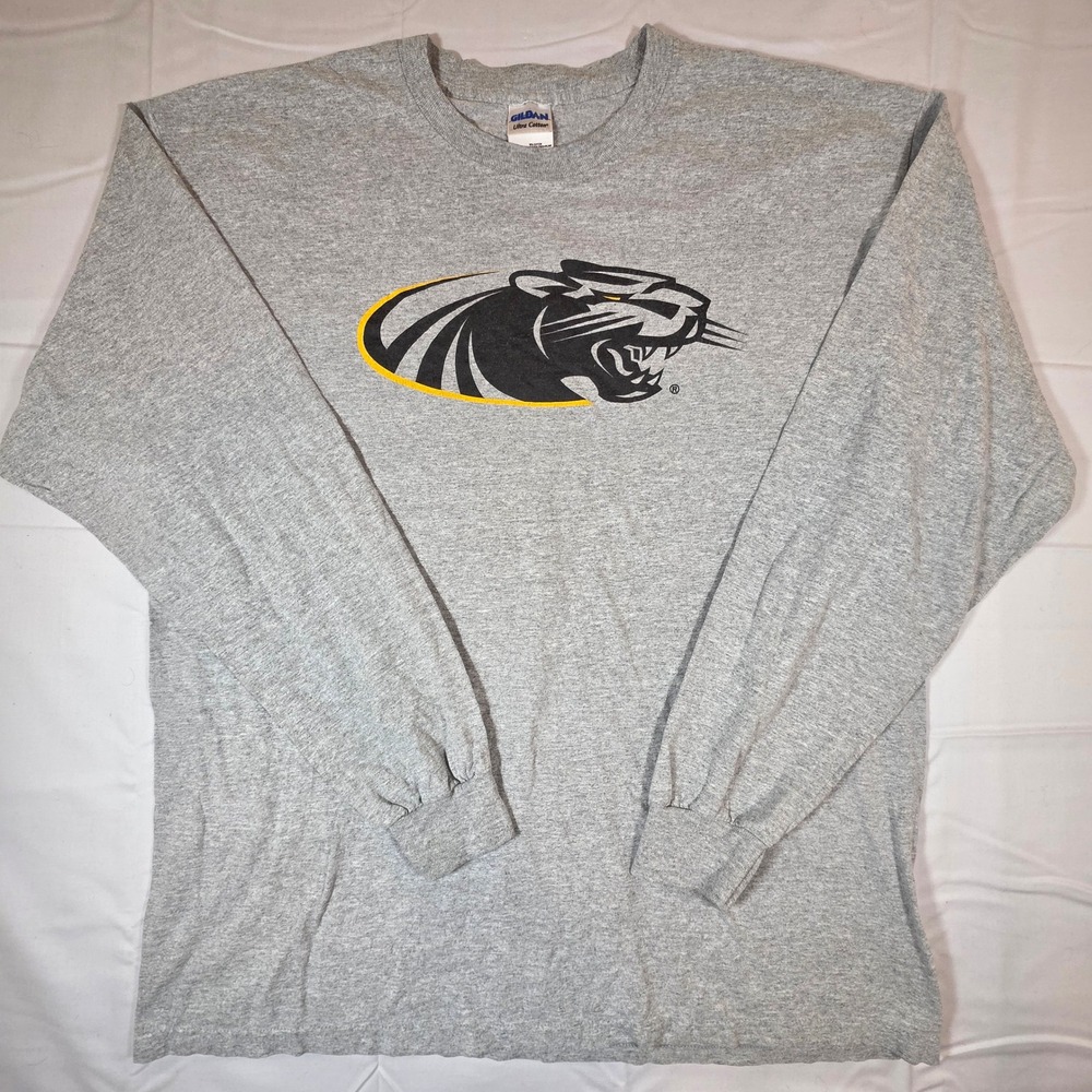 Gildan Milwaukee Basketball Panther Graphic Long Sleeve T-Shirt Gray Mens XL